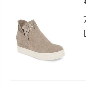 Steve Madden Winnie boot sneaker